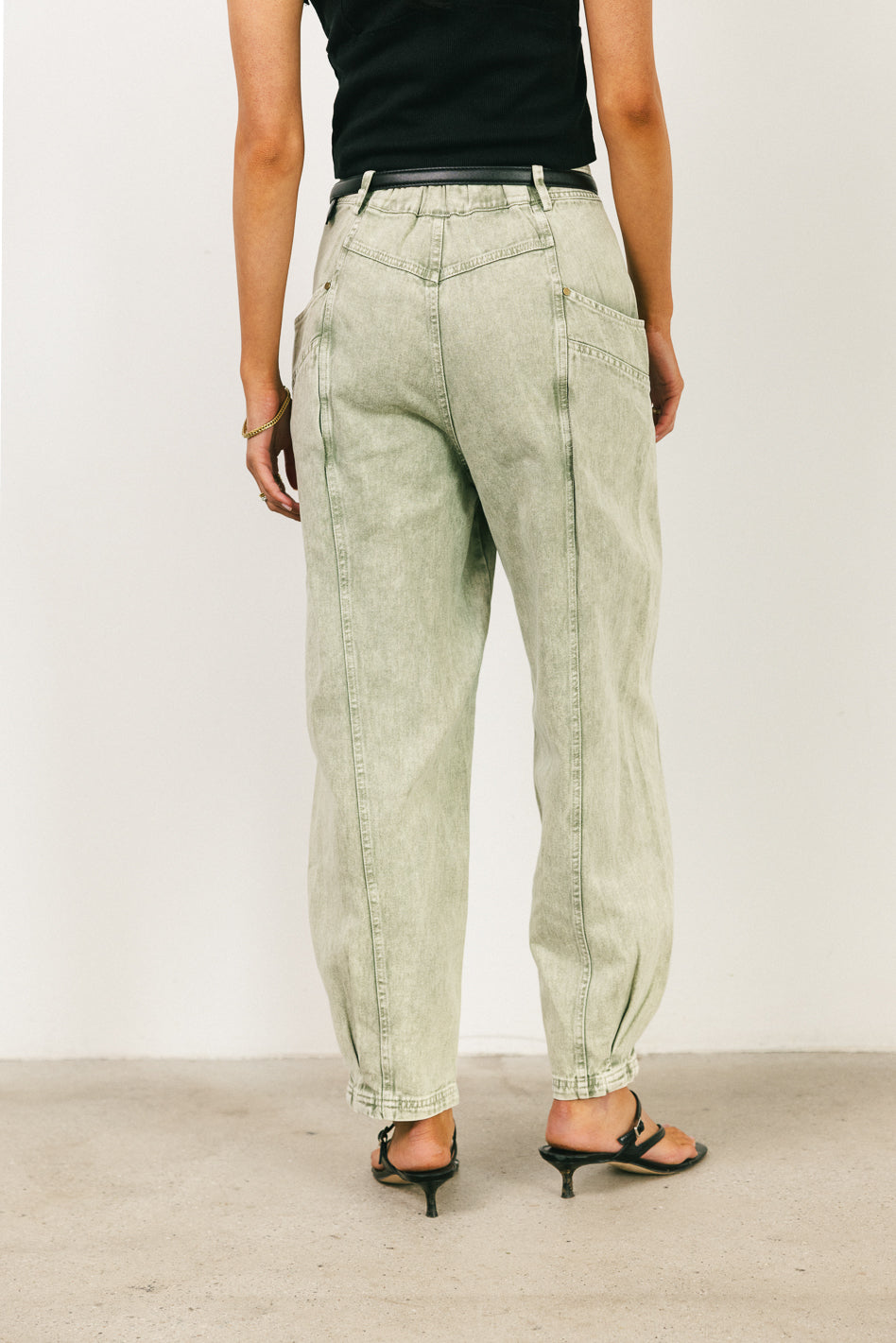 Angela Barrel Jeans in Olive - FINAL SALE
