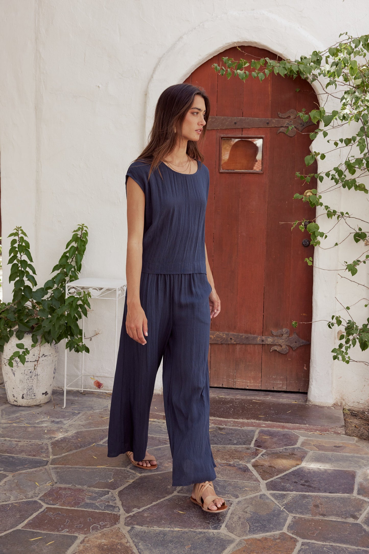 Jaylen Wide-Leg Pants in Navy - FINAL SALE