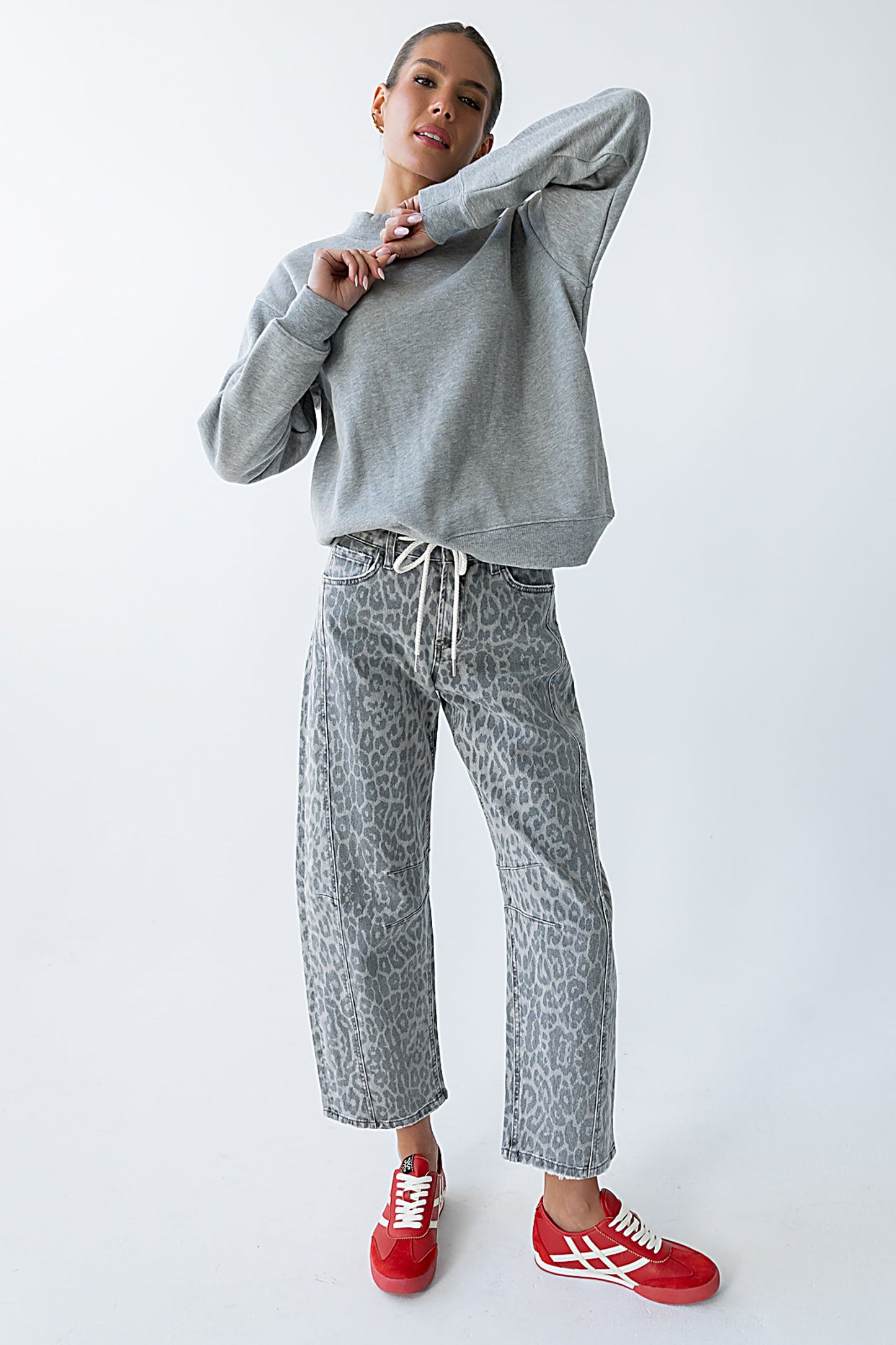 Marie Oversized Sweatshirt in Grey