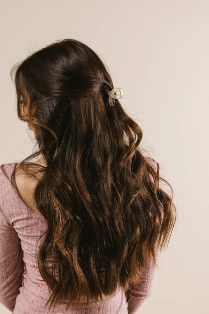 Floral Claw Clip in Peach