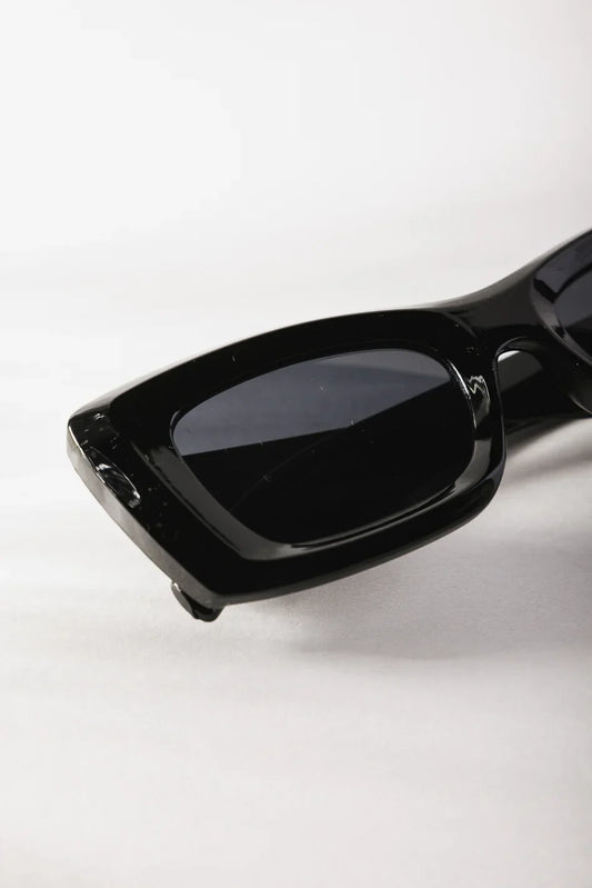 Kamree Sunglasses in Black