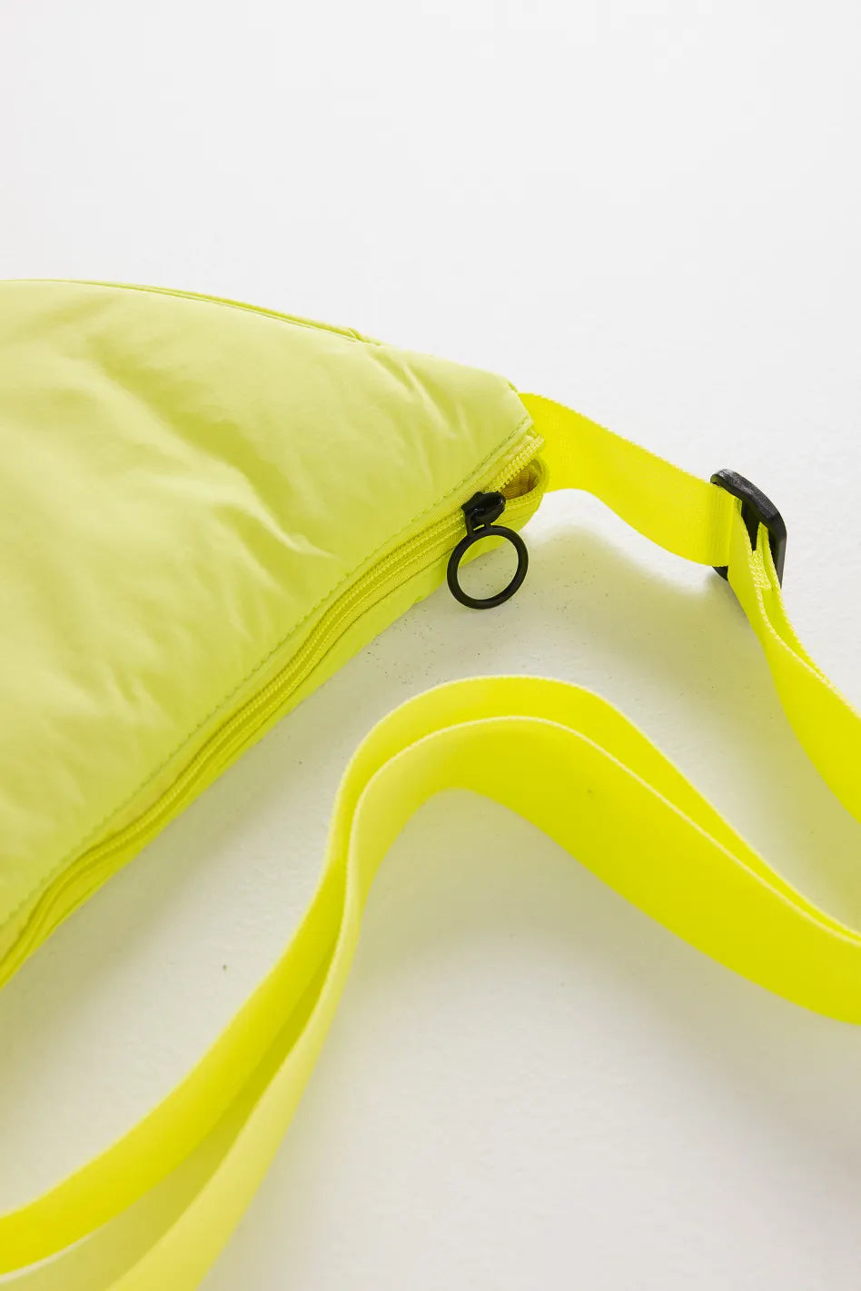 Vienne Crossbody in Lime