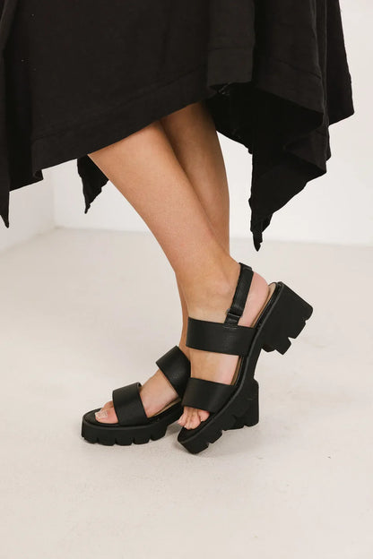 Seychelles Armitage Sandal in Black - FINAL SALE
