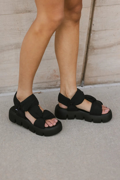 Steve Madden Xandra in Black - FINAL SALE