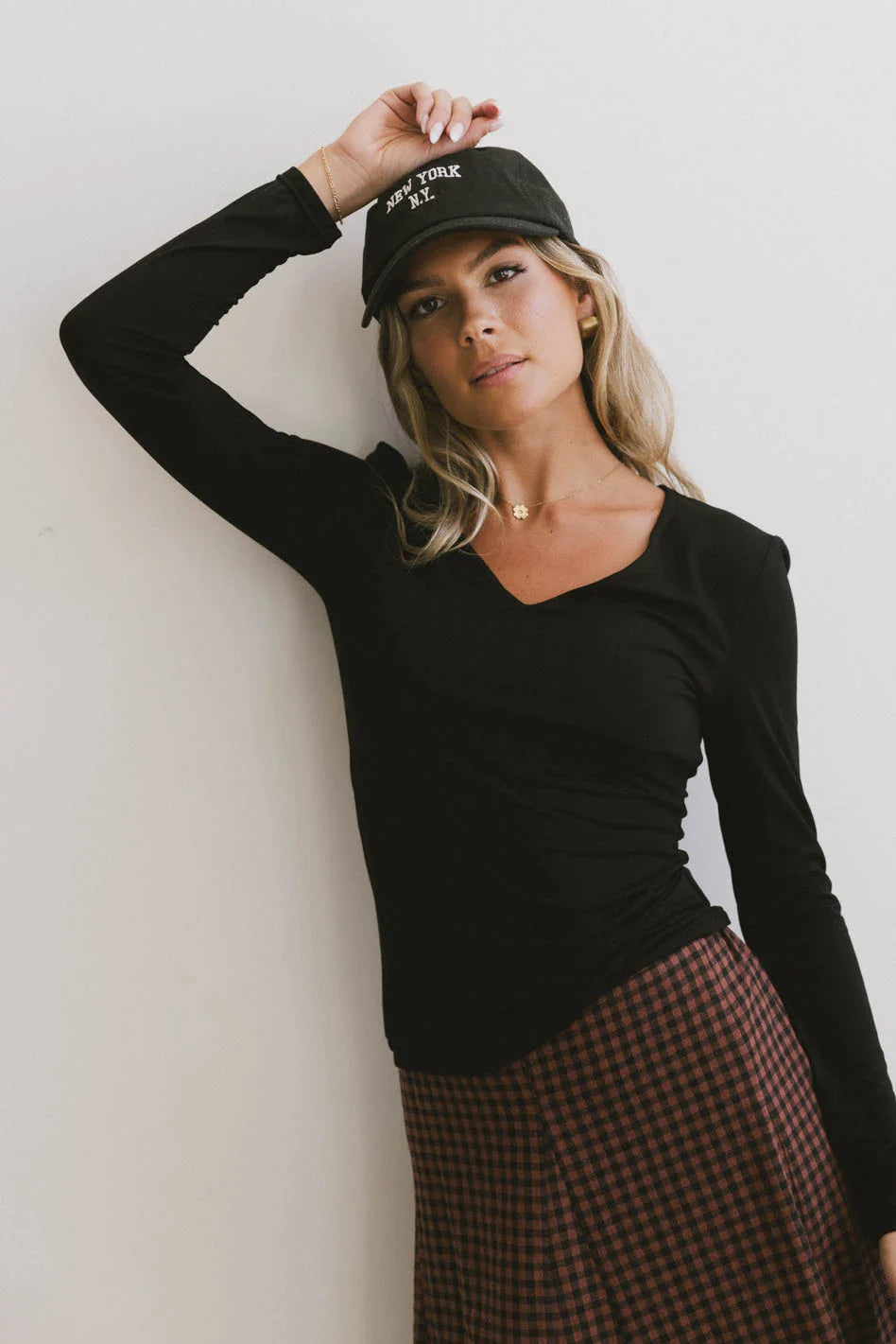 Iris Basic Top in Black - FINAL SALE