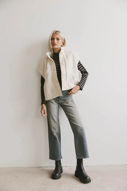 Reva Straight Leg Jeans in Medium Wash - FINAL SALE