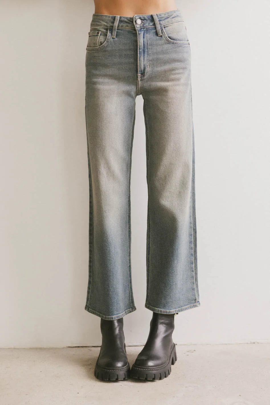 Reva Straight Leg Jeans in Medium Wash - FINAL SALE