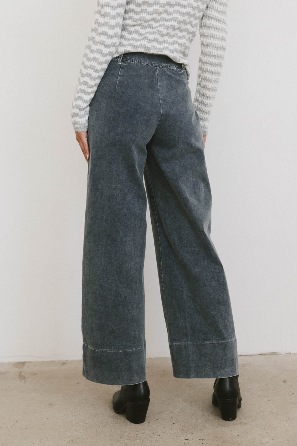Emmaline Wide Leg Jeans in Dark Wash - FINAL SALE