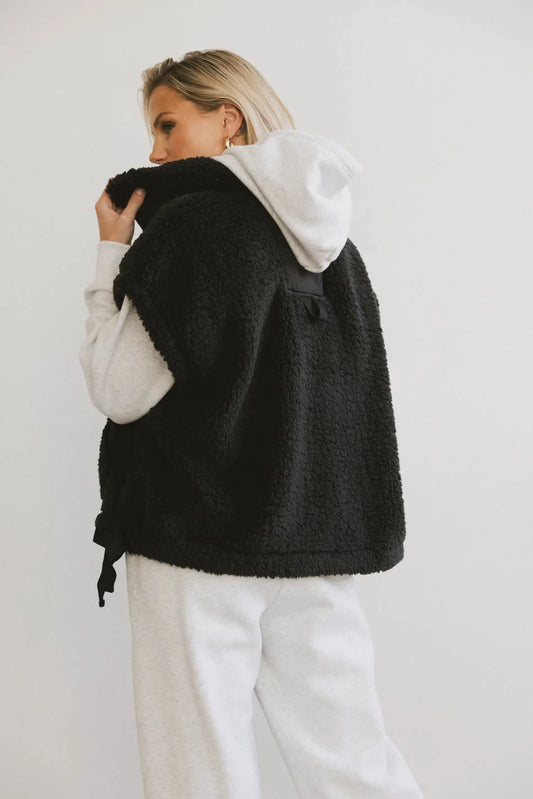 Johanna Sherpa Vest in Black - FINAL SALE