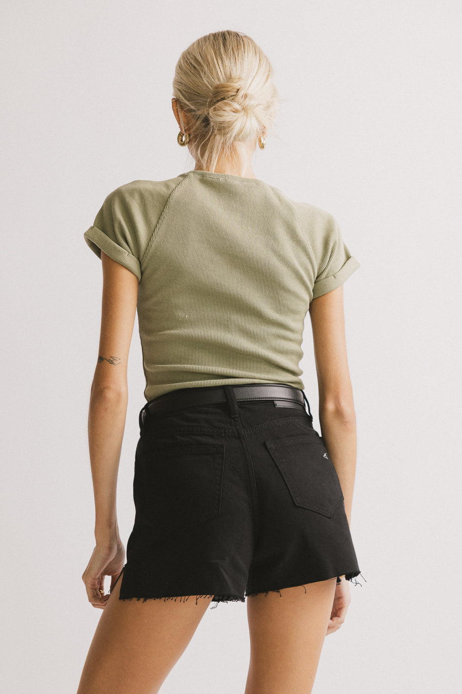 Kammie Ribbed Basic Tee in Sage - FINAL SALE