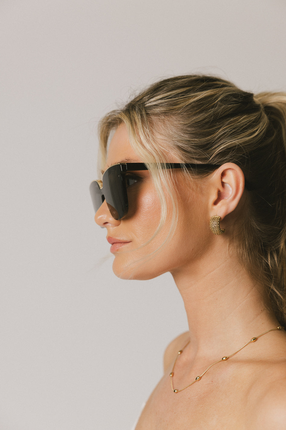 Sheri Sunglasses in Black