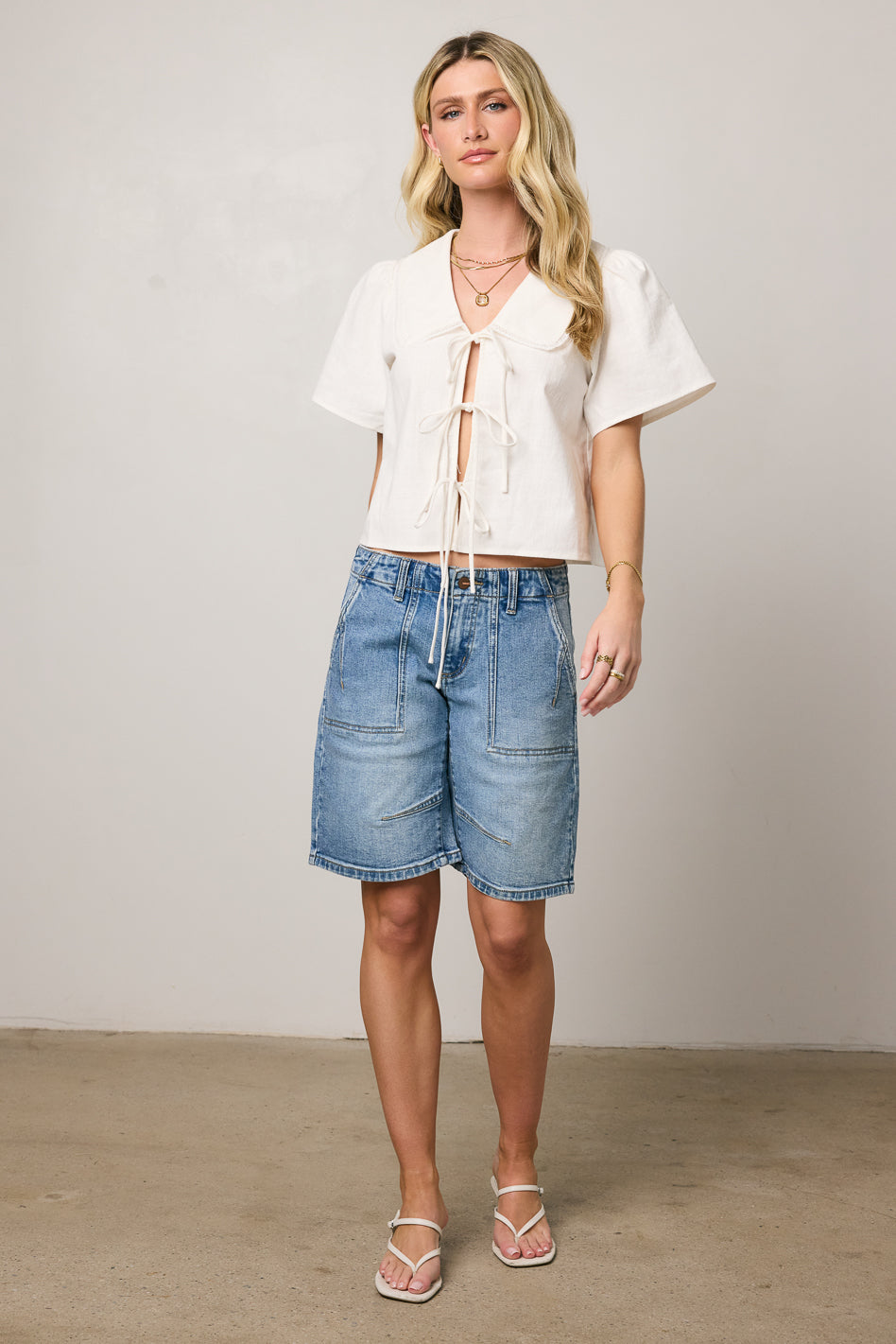 Ally Mid Rise Denim Shorts in Medium Wash - FINAL SALE