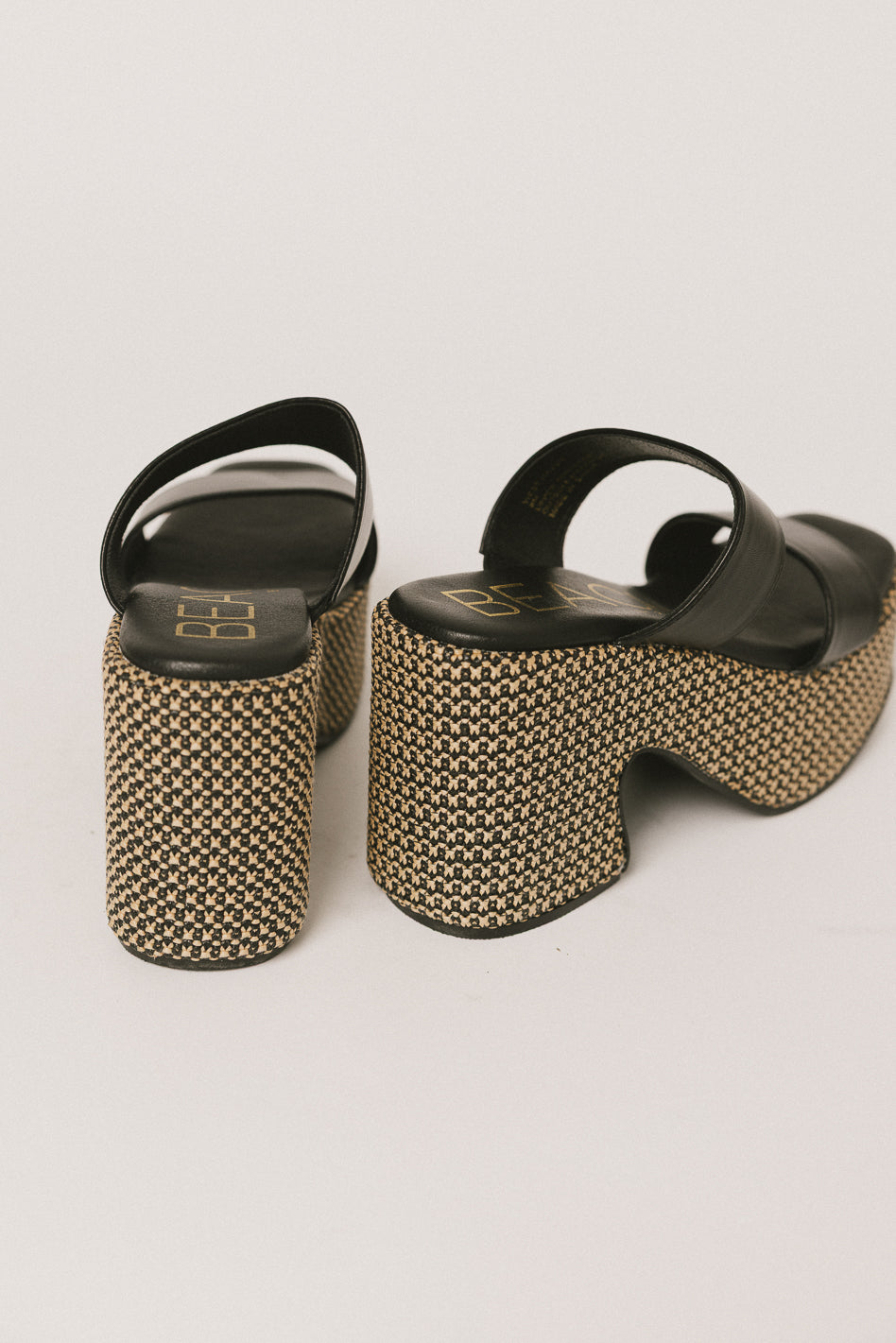 Lyra Platform Sandal