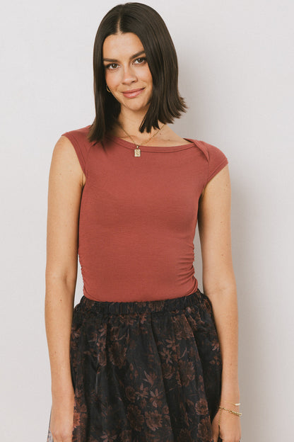 Leia Cap Sleeve Basic Top in Berry - FINAL SALE