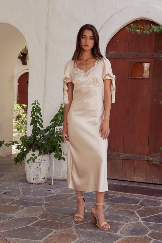 Amanda Lace Trim Maxi Dress in Blush - FINAL SALE