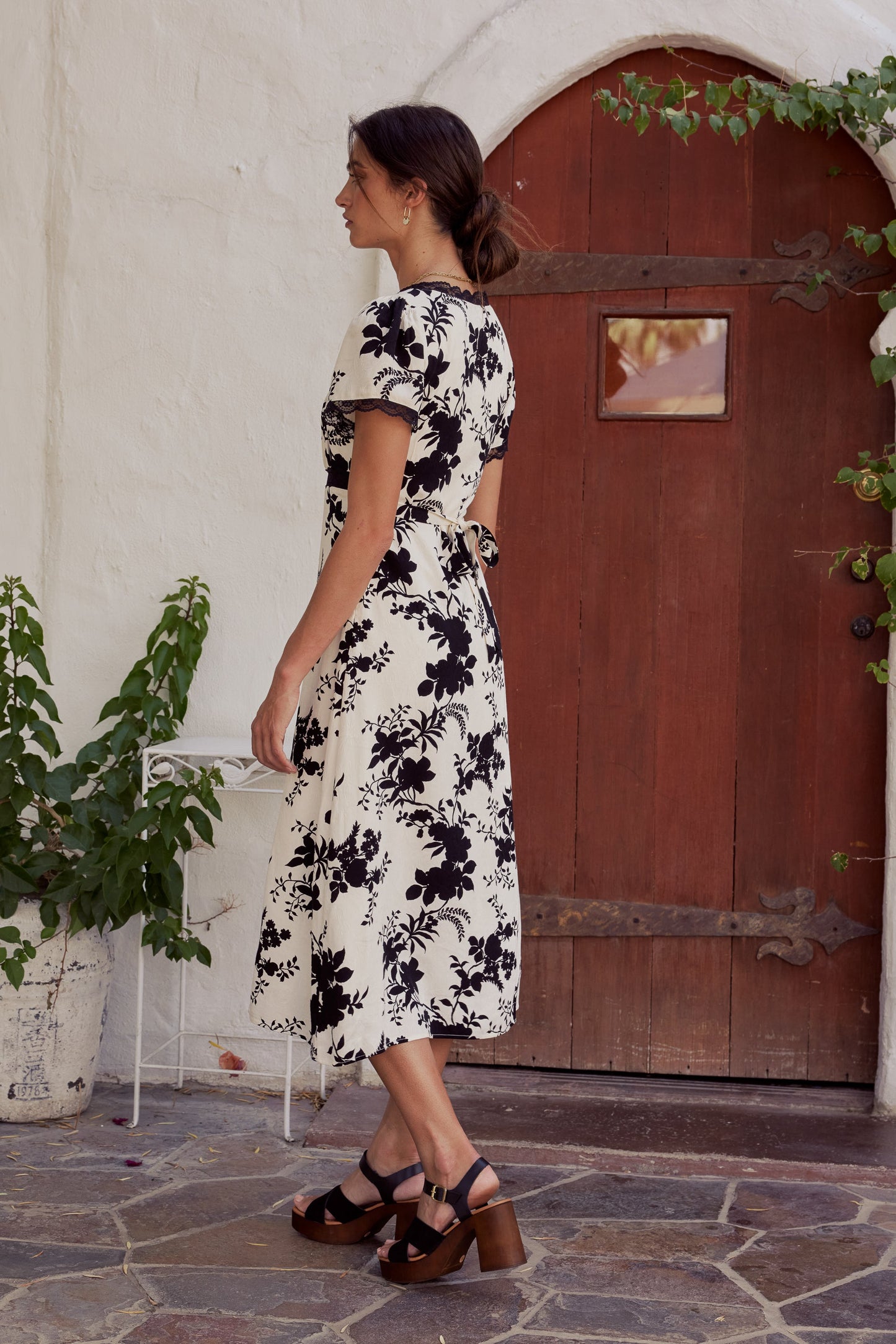 Arian Floral Midi Dress - FINAL SALE