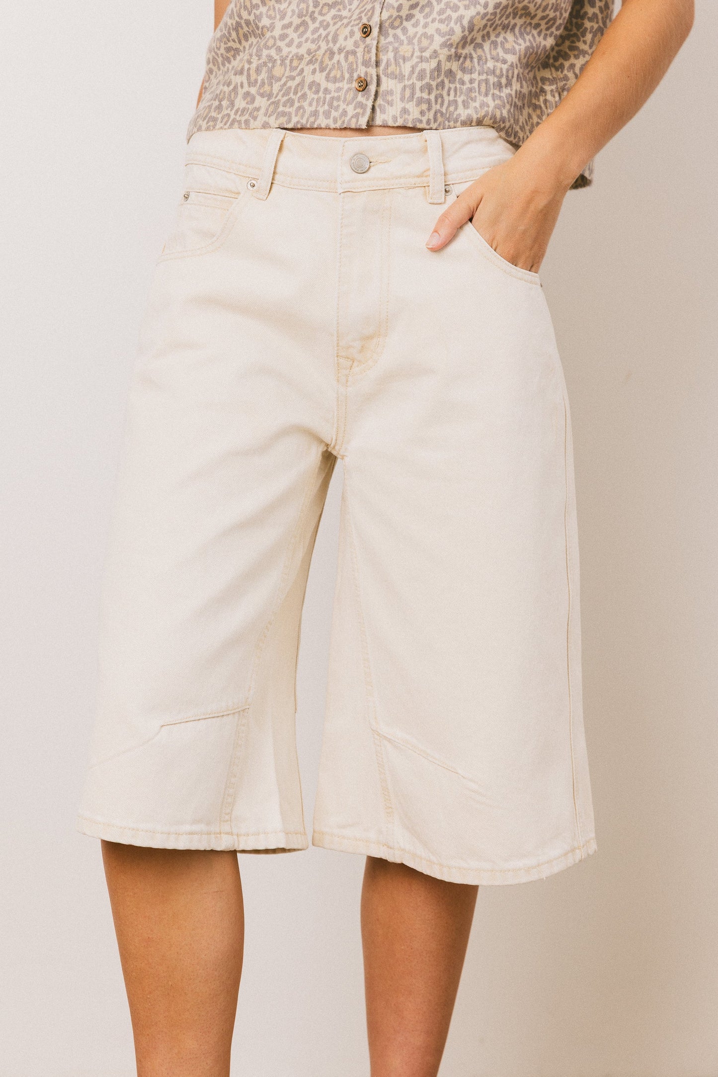 Alden Bermuda Shorts in Cream - FINAL SALE