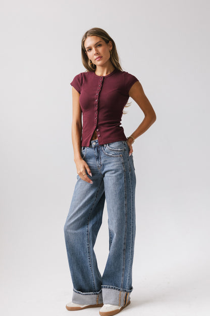 Vestia Button Up Tee in Burgundy