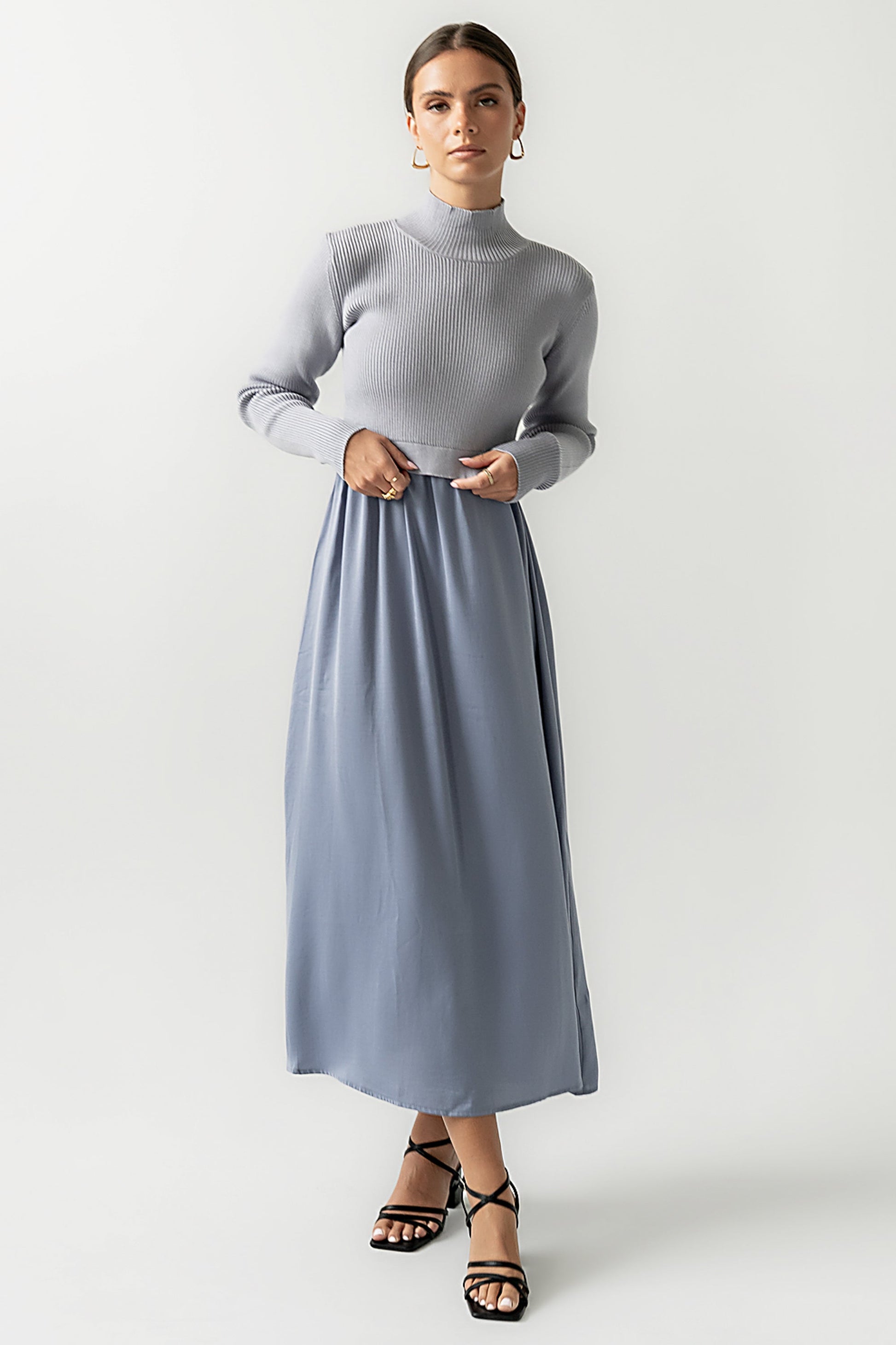 Zeda Midi Dress in Blue - FINAL SALE