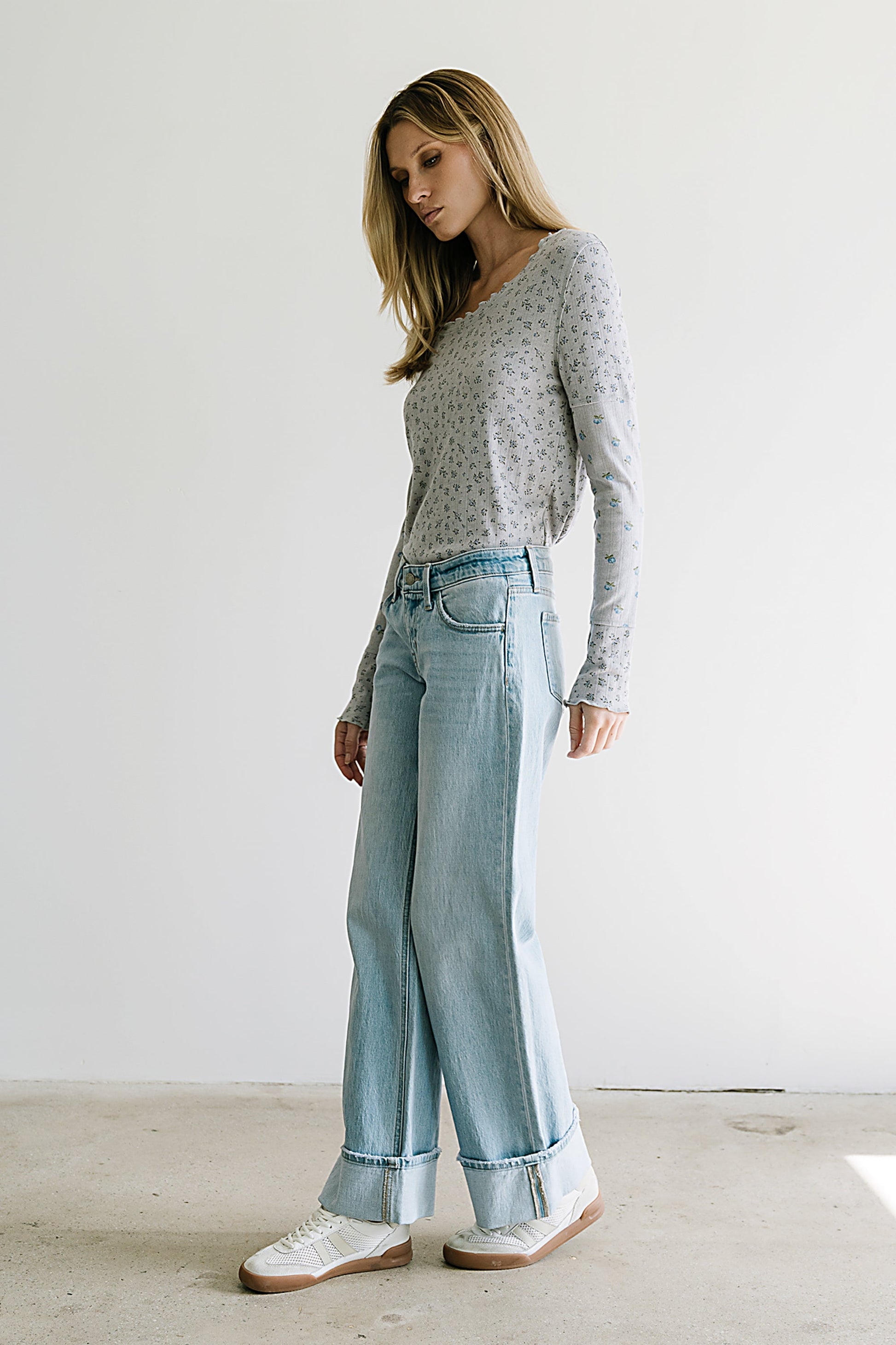 Mylo Floral Top in Heather Grey - FINAL SALE