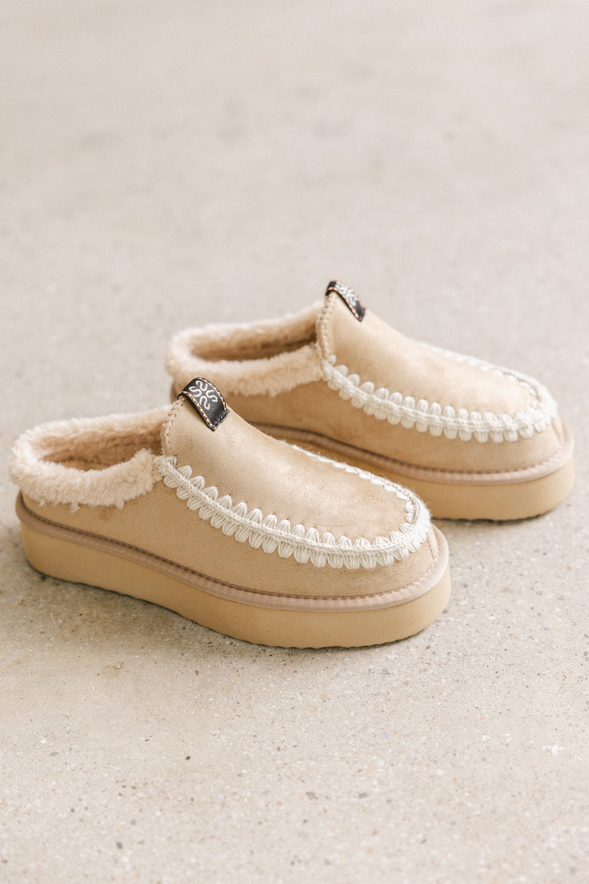 Cecily Platform Slipper in Natural