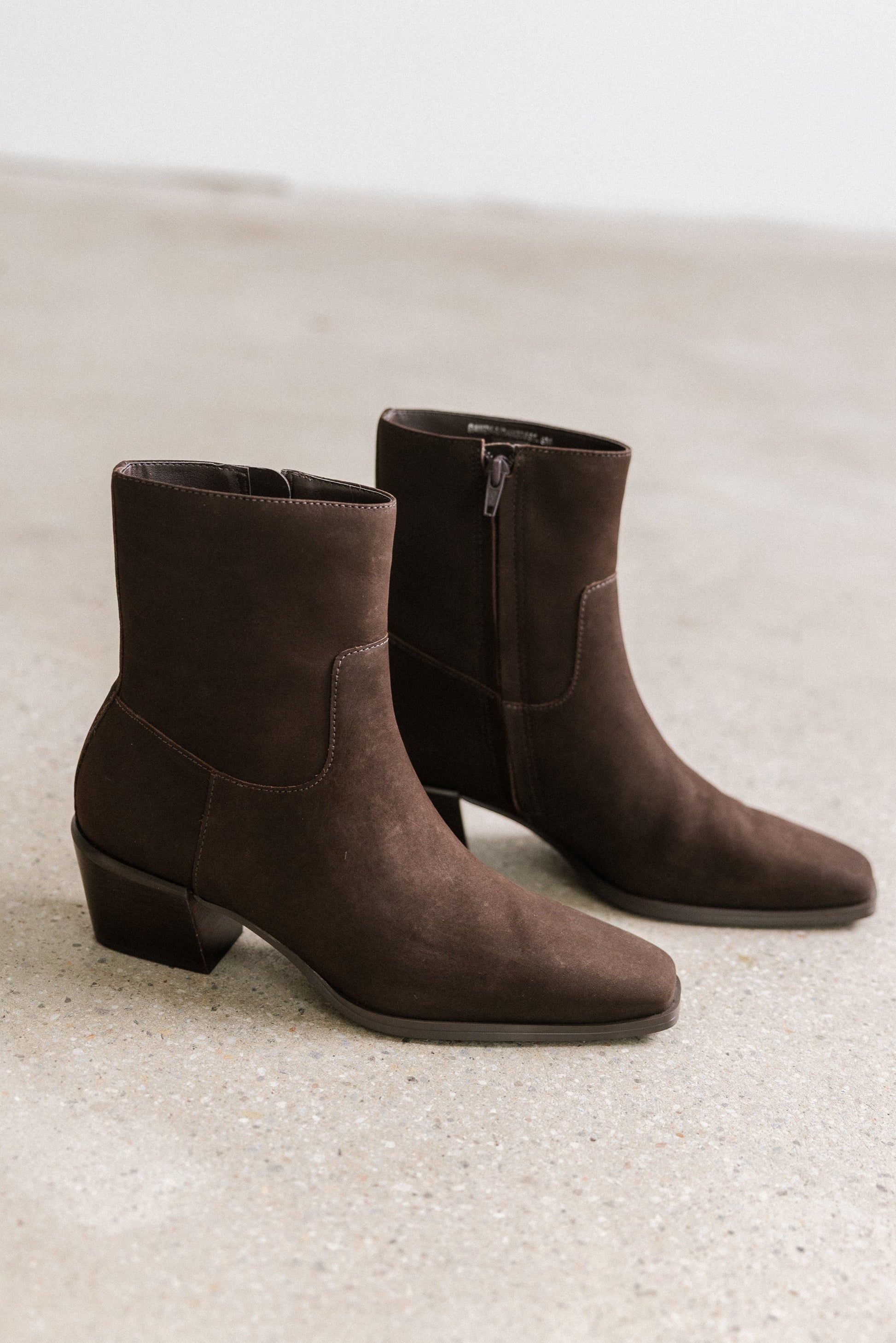 Steve Madden Daney Boots in Brown Suede