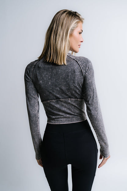 Louise Fitted Top in Black