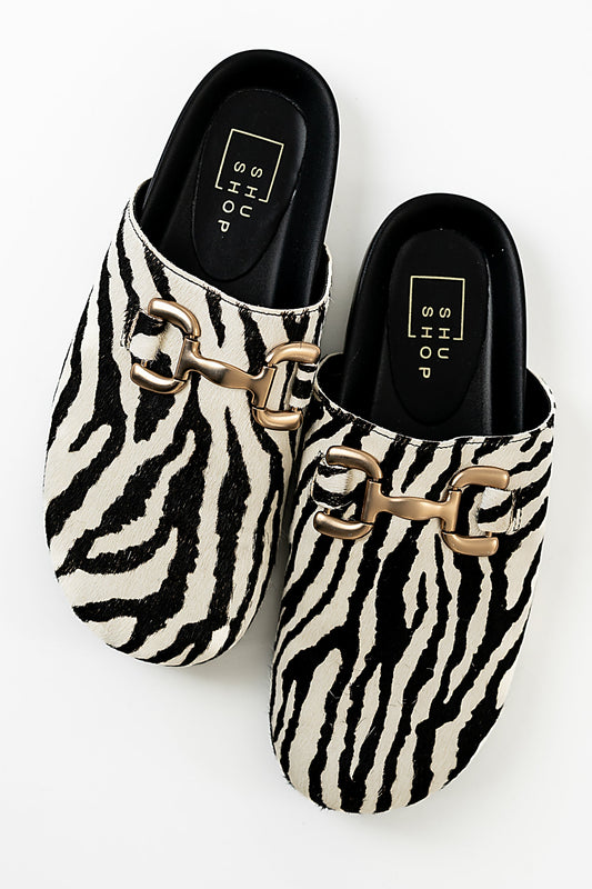 Azalea Clogs in Zebra - FINAL SALE