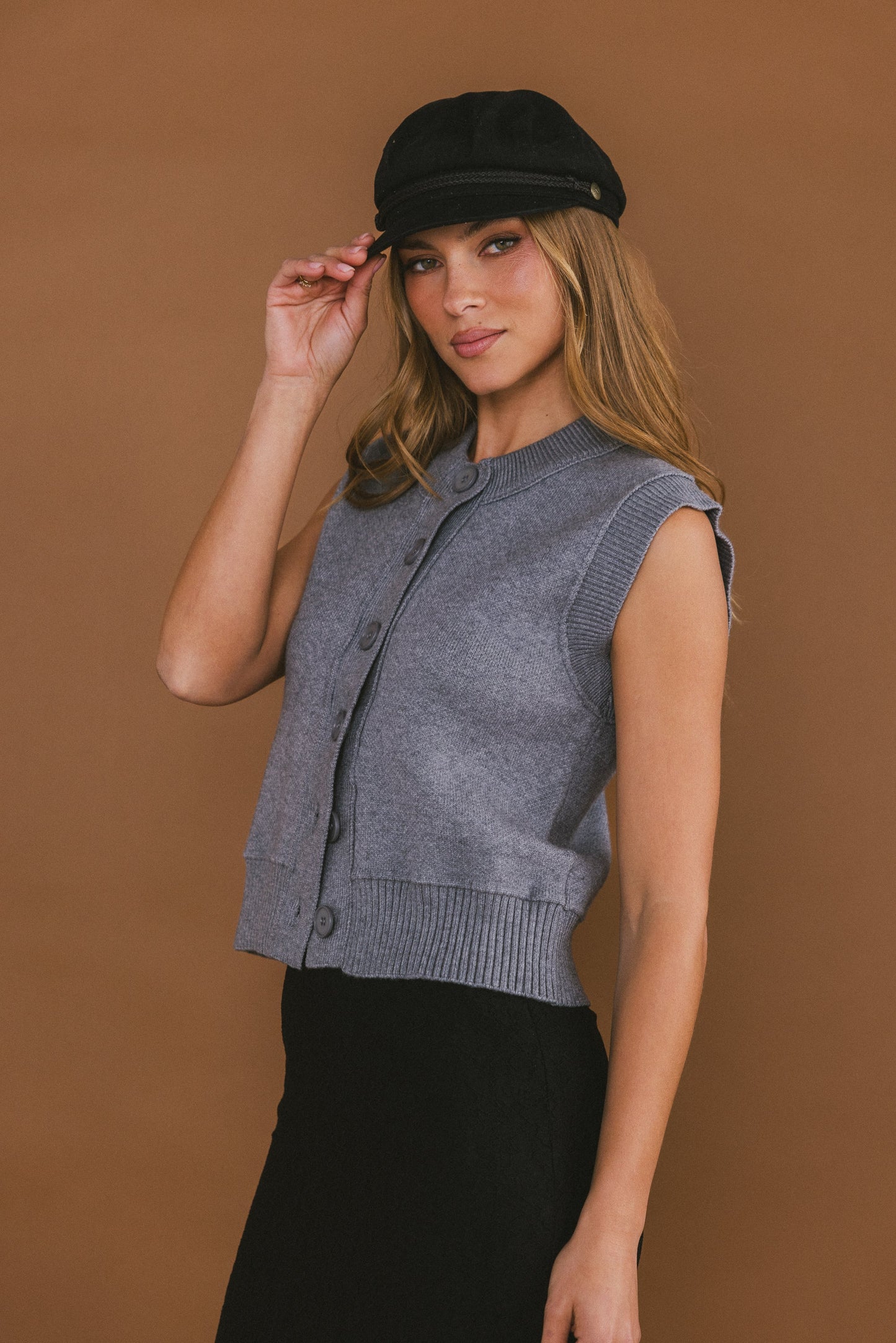 Tori Sweater Vest in Grey
