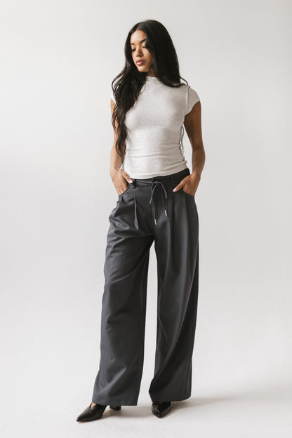 Kimberly Ribbed Top in Heather Grey