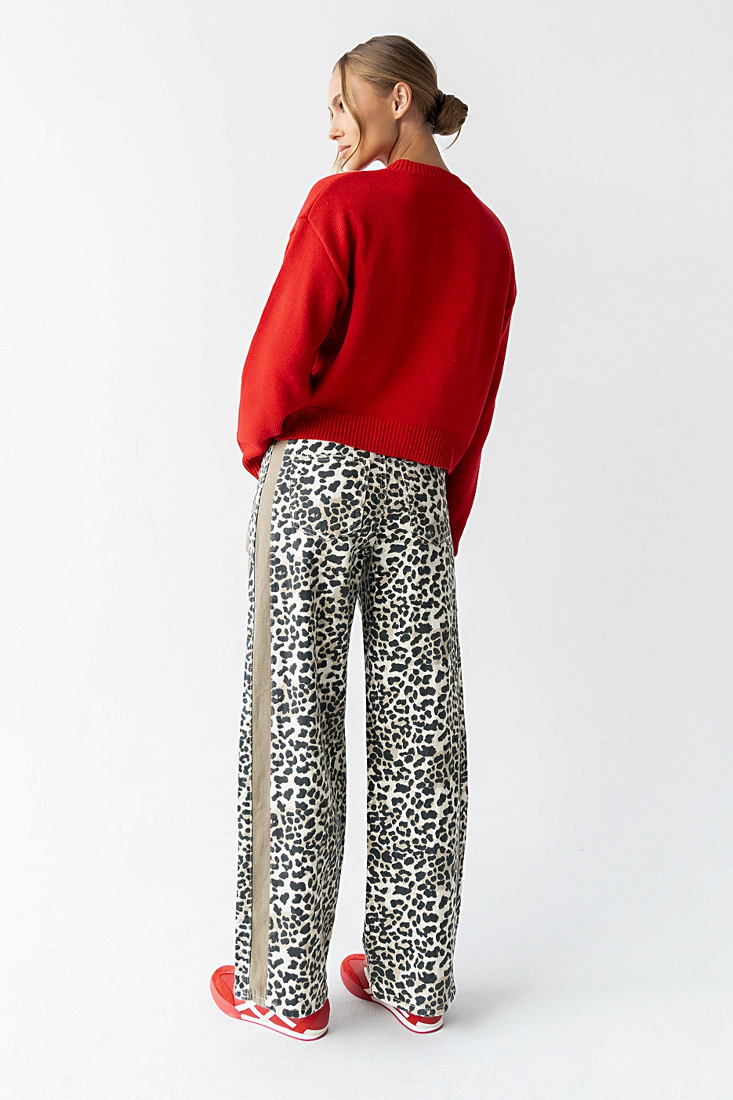 Kasen Knit Cardigan in Red
