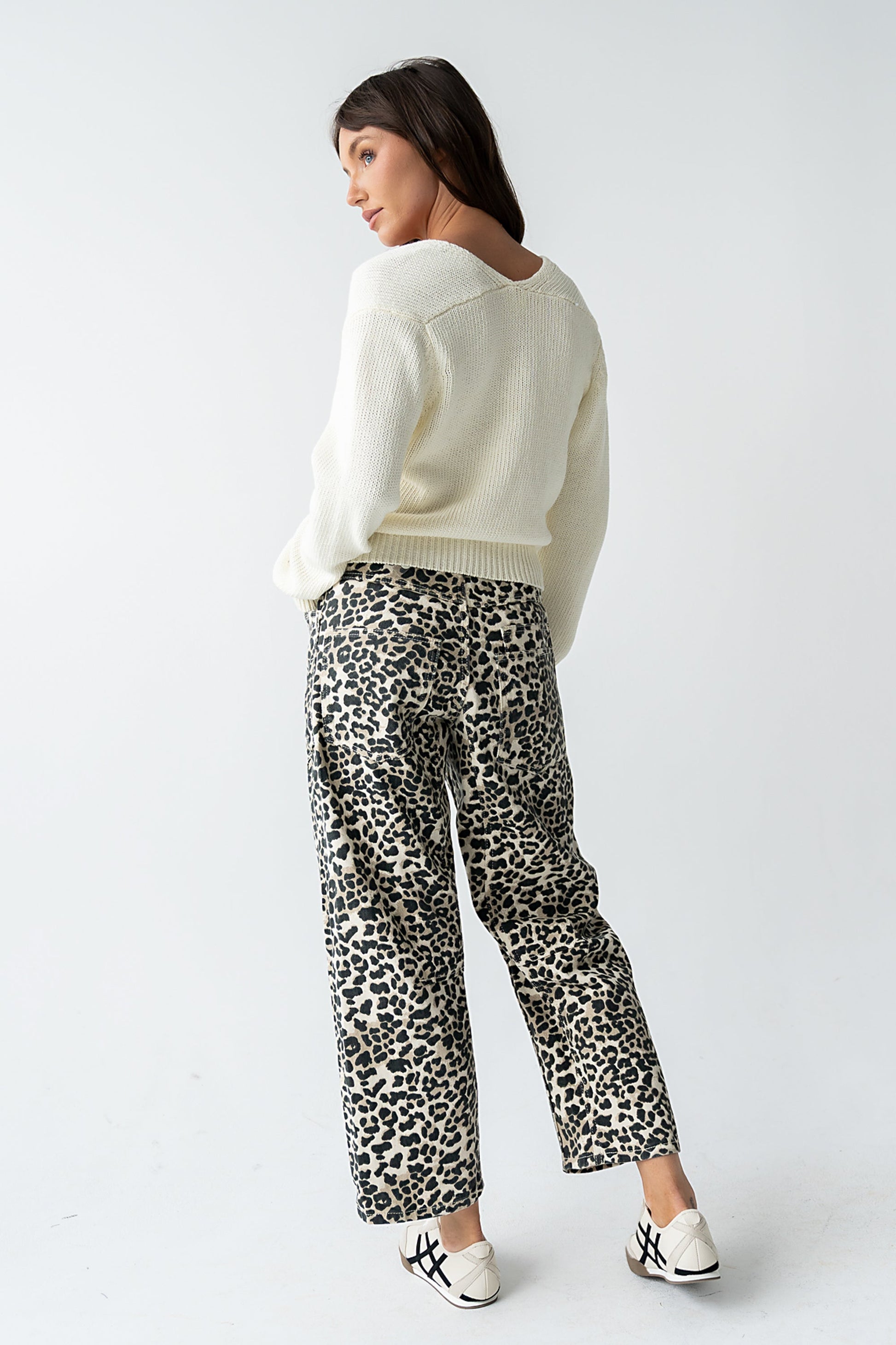 Jocelyn Barrel Jeans in Leopard