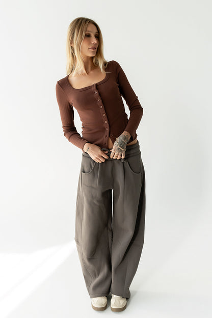 Maribel Barrel Sweatpants in Charcoal