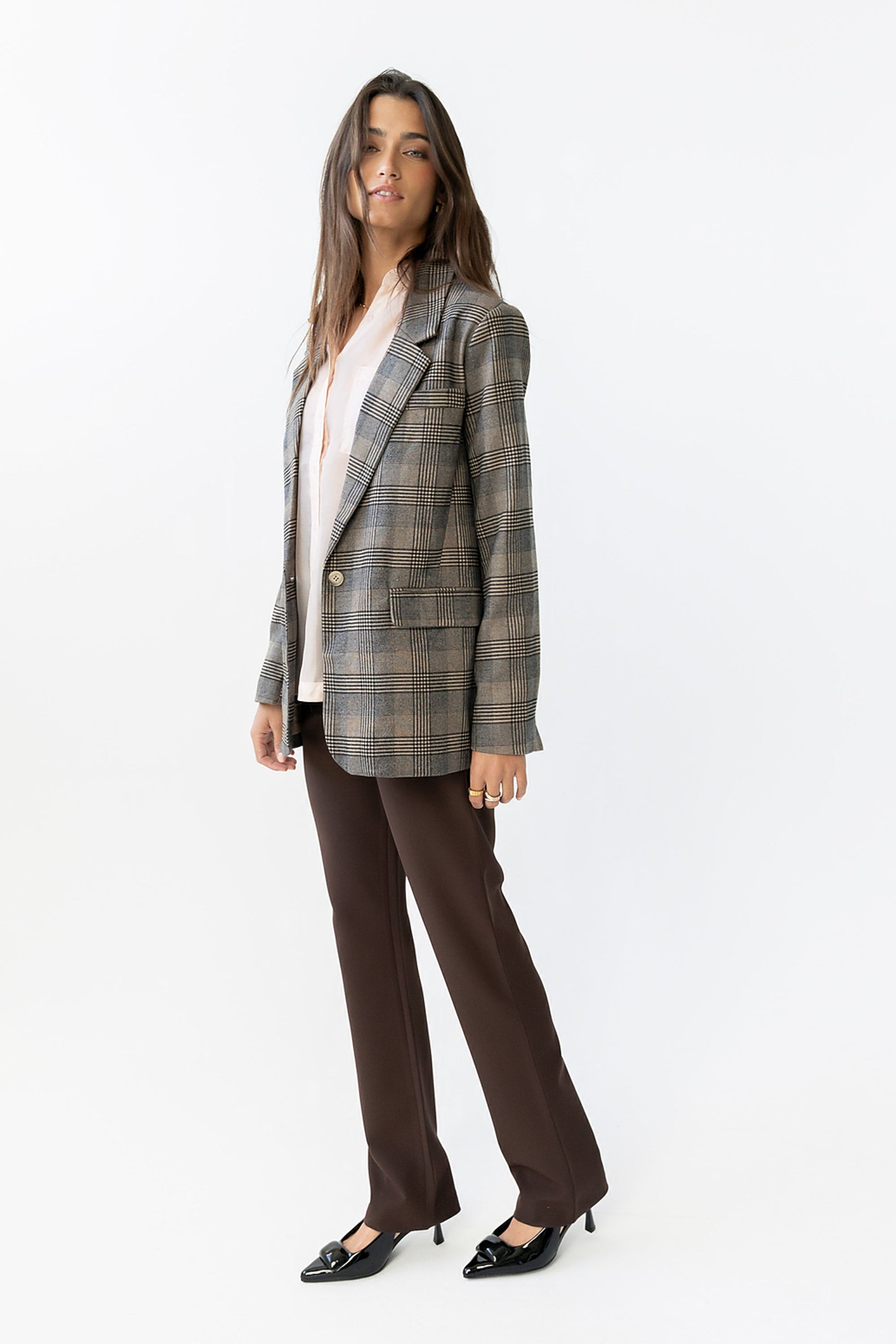 Montie Straight Leg Trousers in Brown