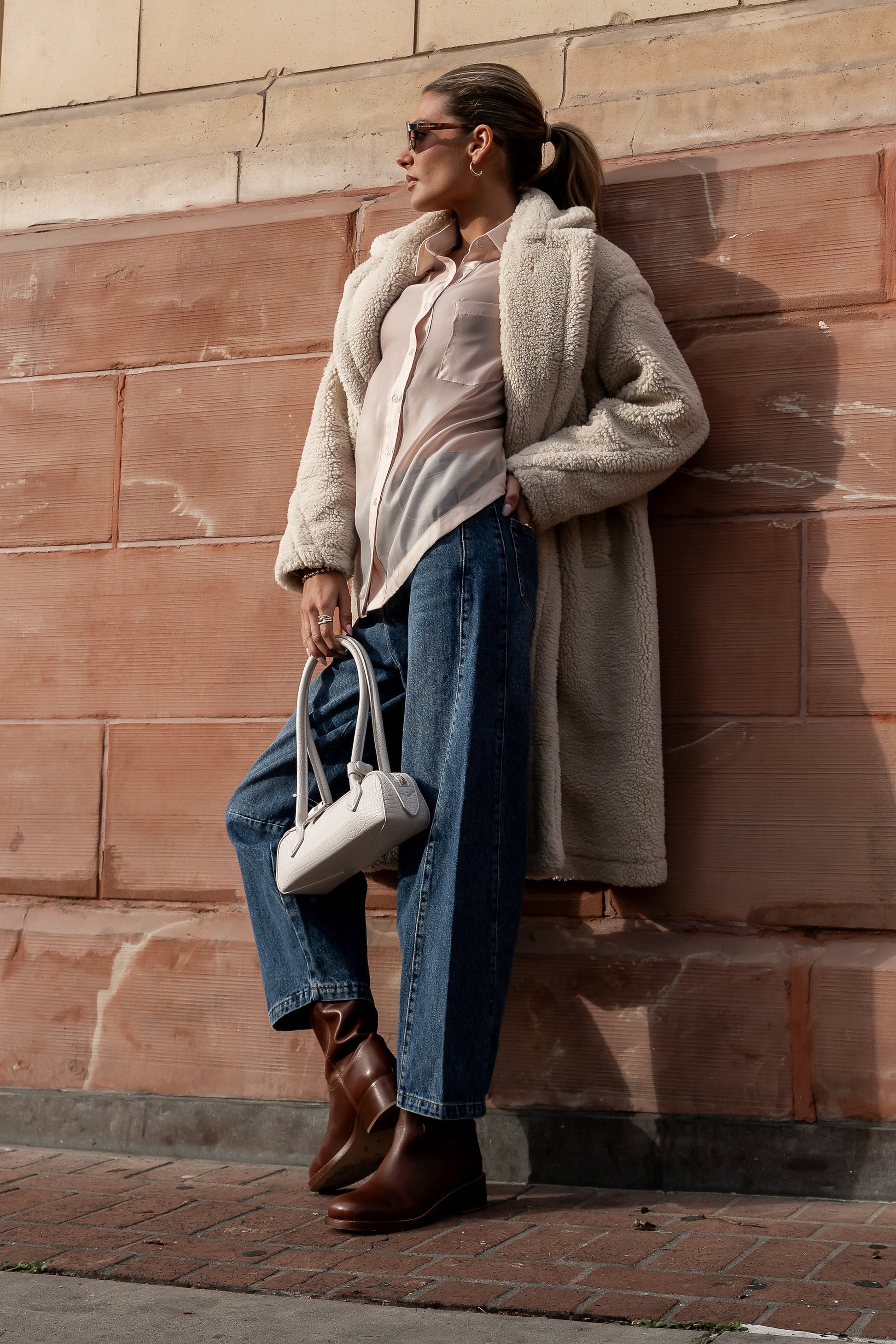 Torri Barrel Jeans