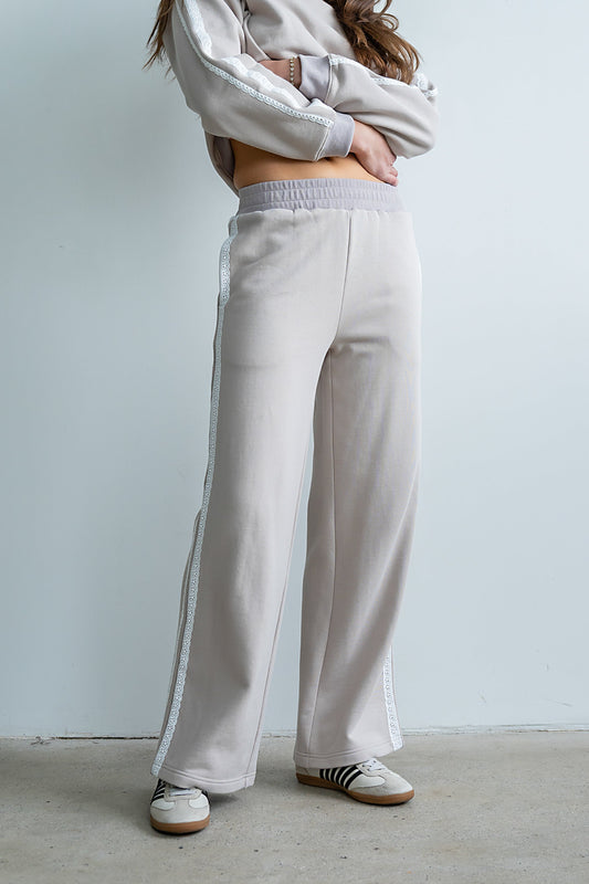 Mickey Wide Leg Jogger in Taupe