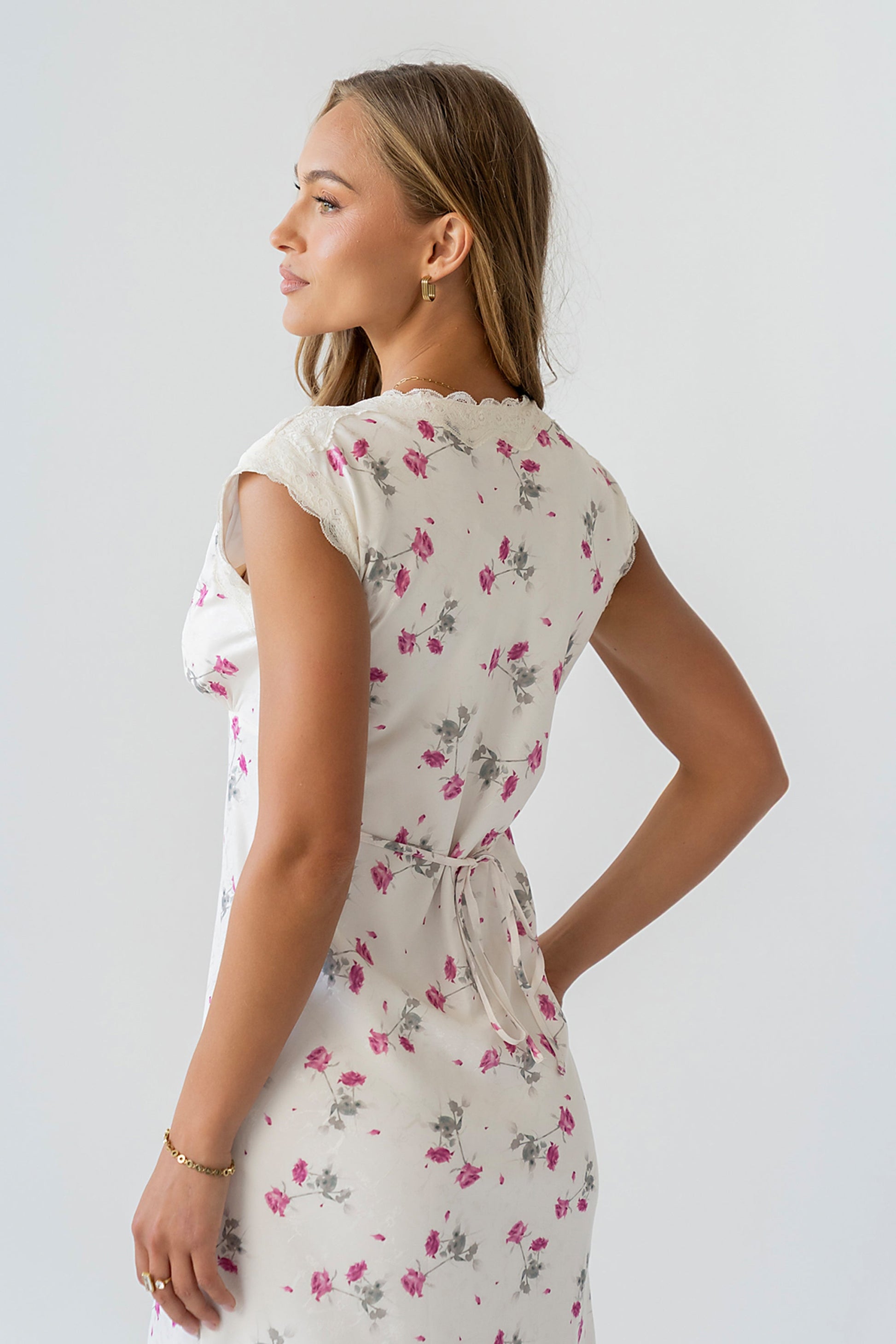 Brinkley Floral Maxi Dress in Berry