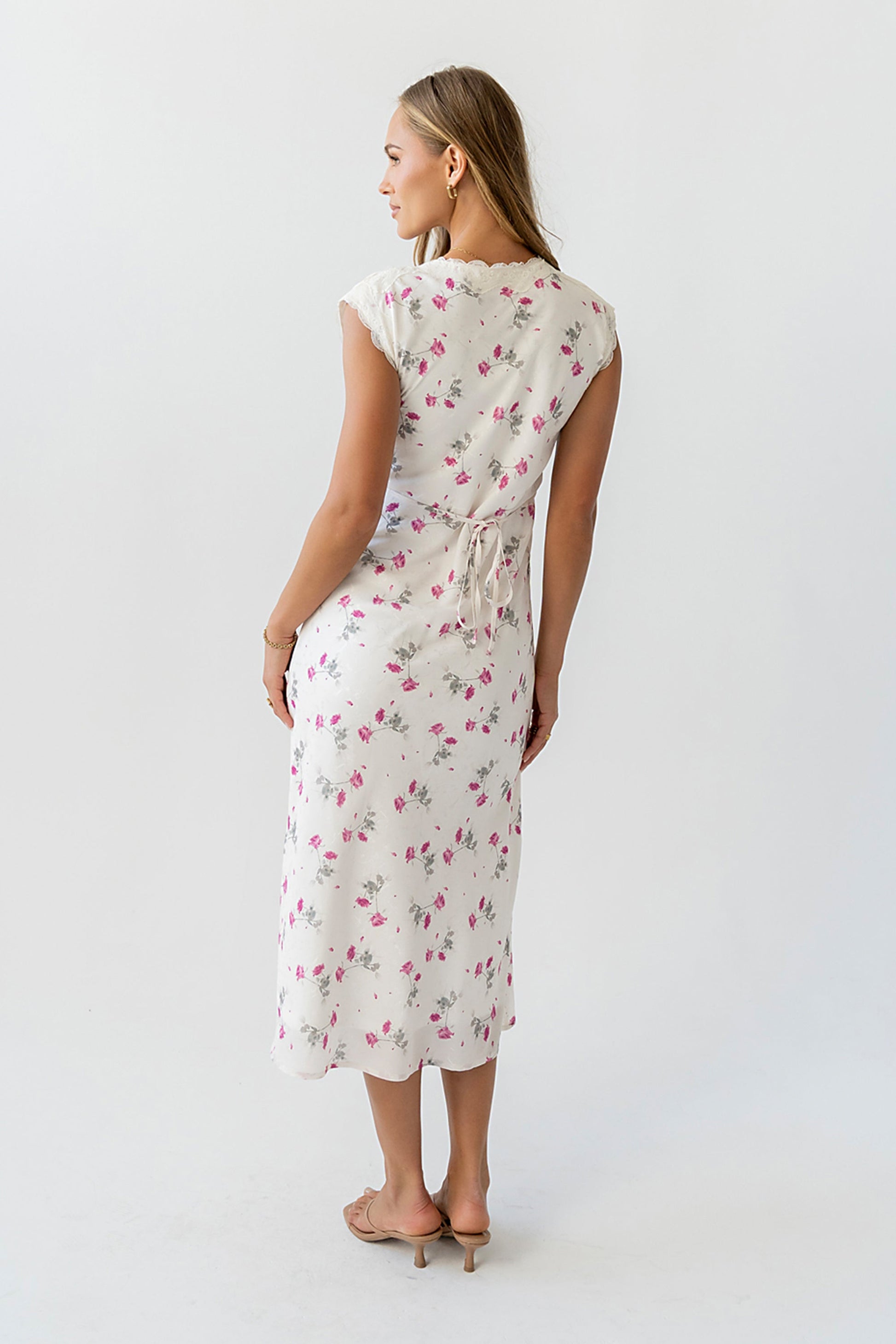 Brinkley Floral Maxi Dress in Berry