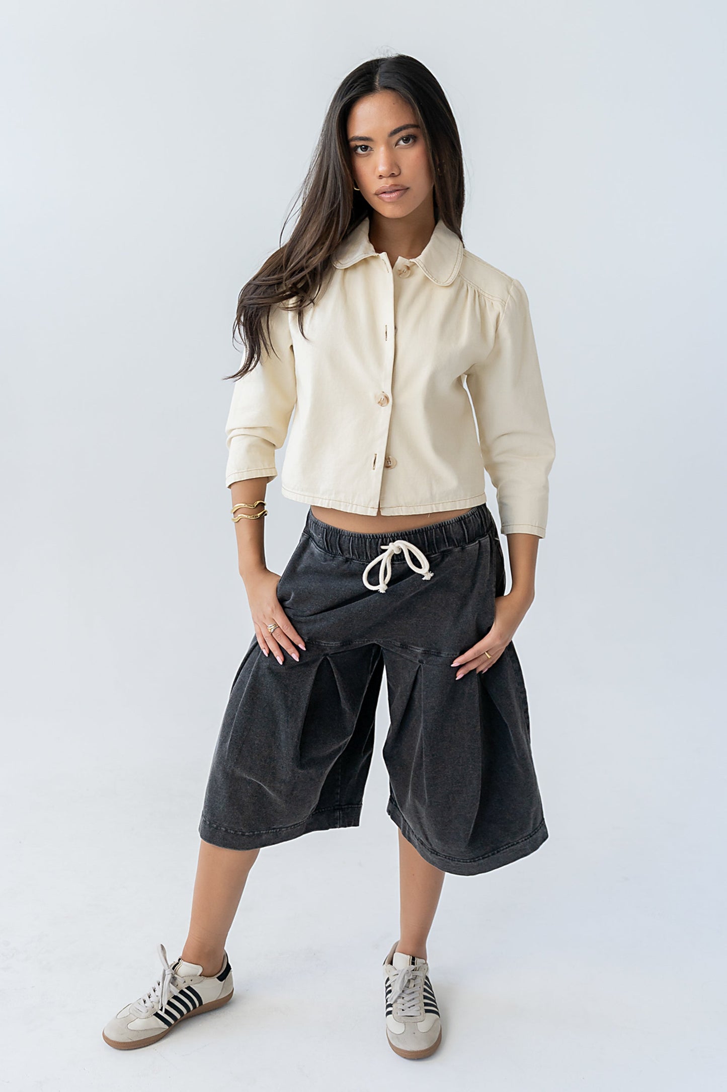 Micha Pleated Shorts in Black