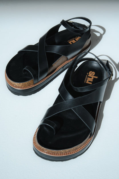 Carol Strappy Sandal in Black