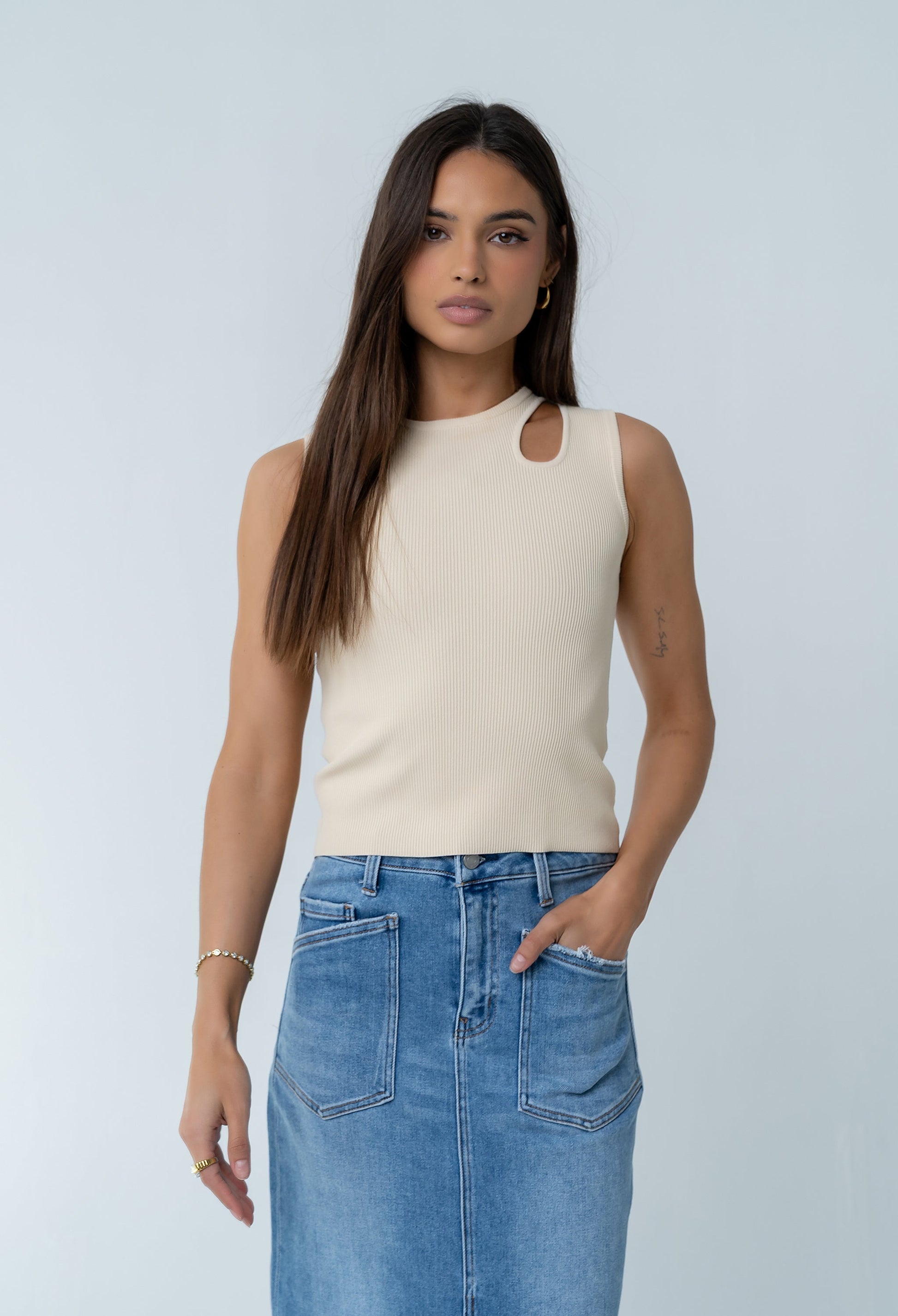 Ollie Cutout Tank Top in Yellow